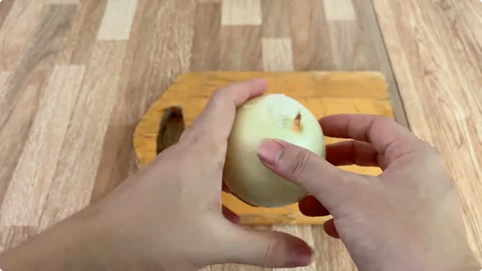 How This Simple Water Trick Grows 1001 Rose Roots Instantly screenshot 2