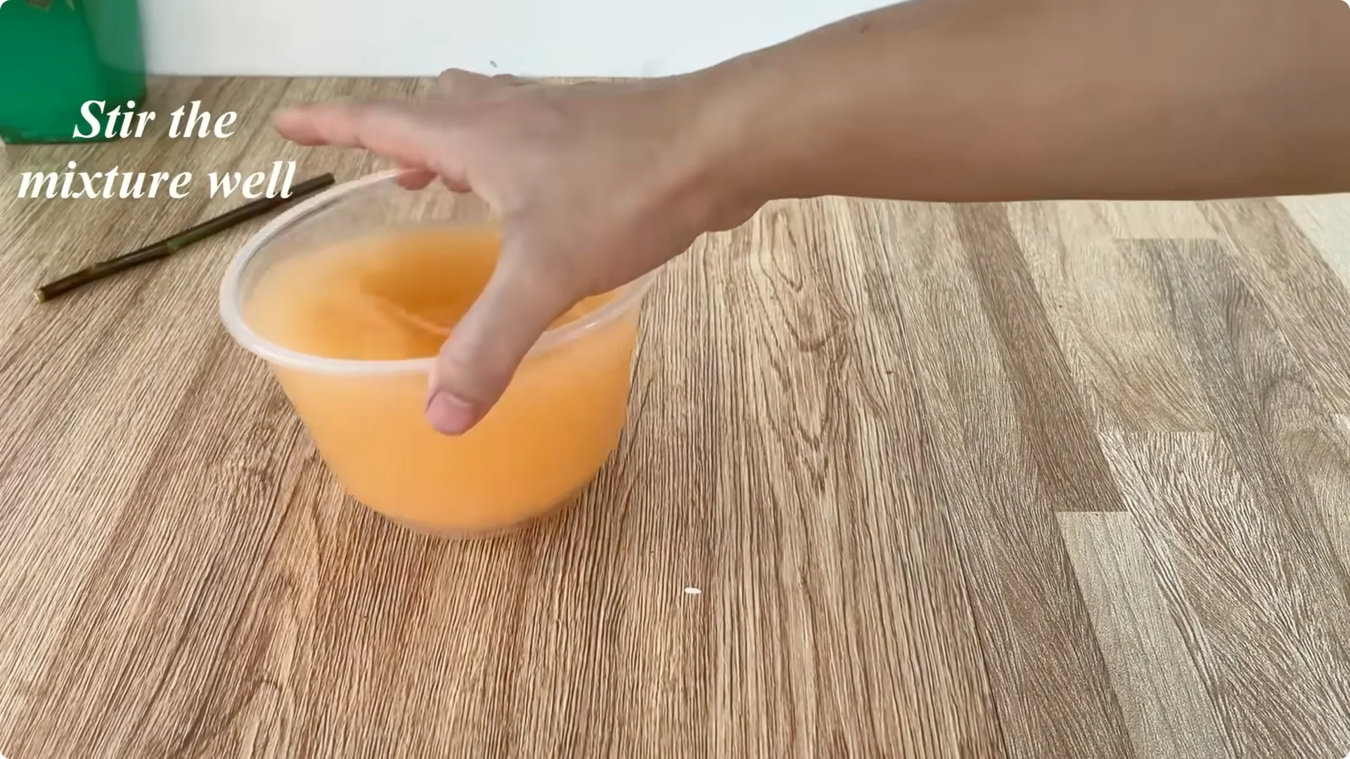 What Happens When You Insert a Rose Branch Into an Onion? screenshot 4