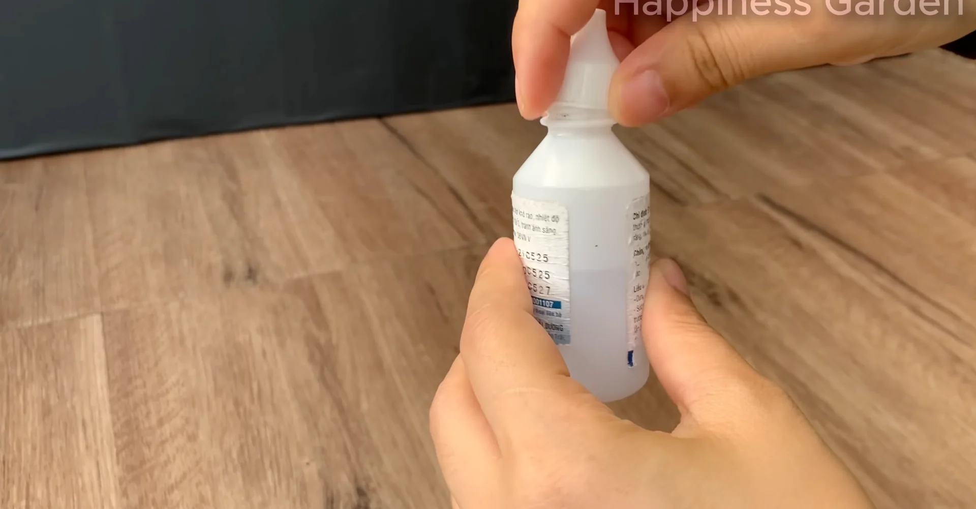 How Hydrogen Peroxide Boosts Orchid Roots and Blooms? screenshot 1