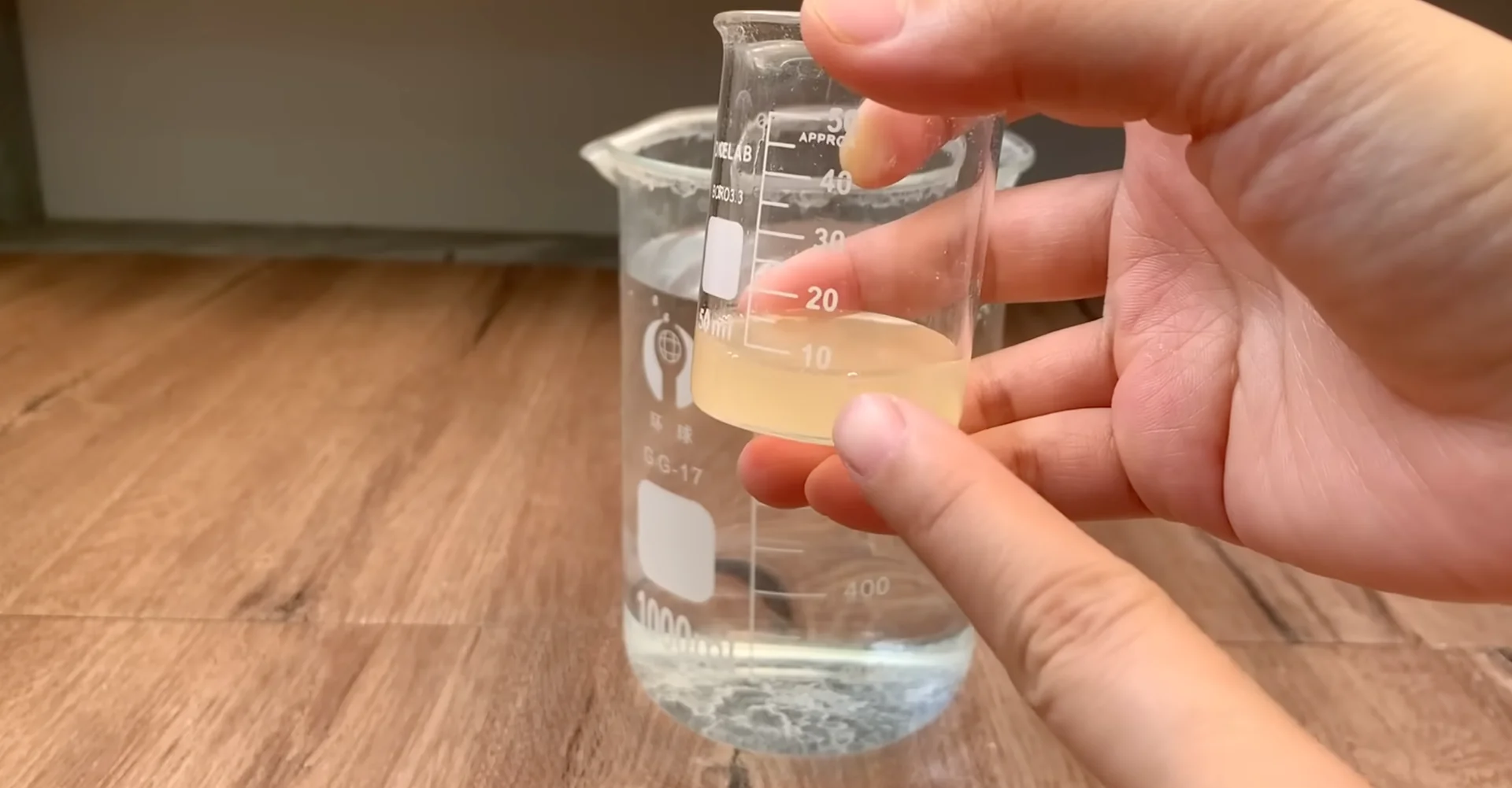The Semi-Hydro Orchid Method That Boosts Root Growth Fast screenshot 2